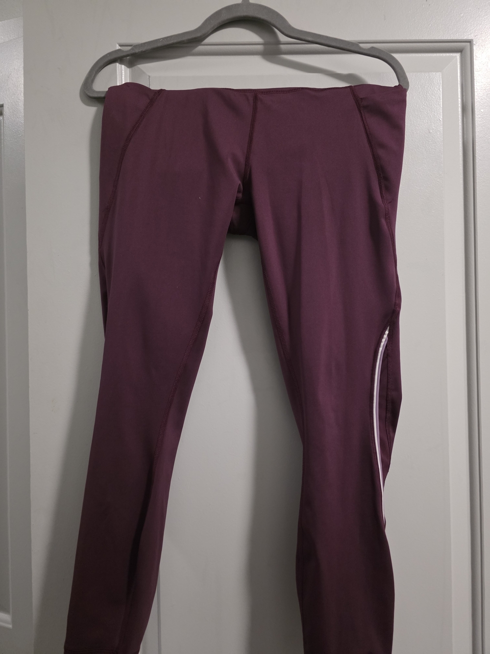 Plum Athletic Leggings with Side Accent